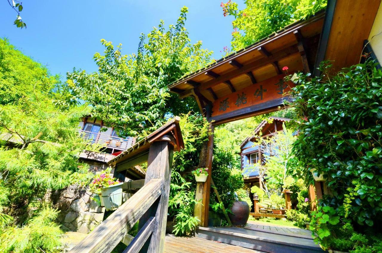 Ferienwohnung Shiyai Taoyuan Renai Exterior foto